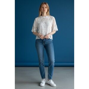 UMGEE Crochet Top Boho Hippie  White  Size Large  blouse shirt sheer floral